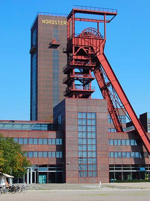 自动化构建的轰炸电话网页版